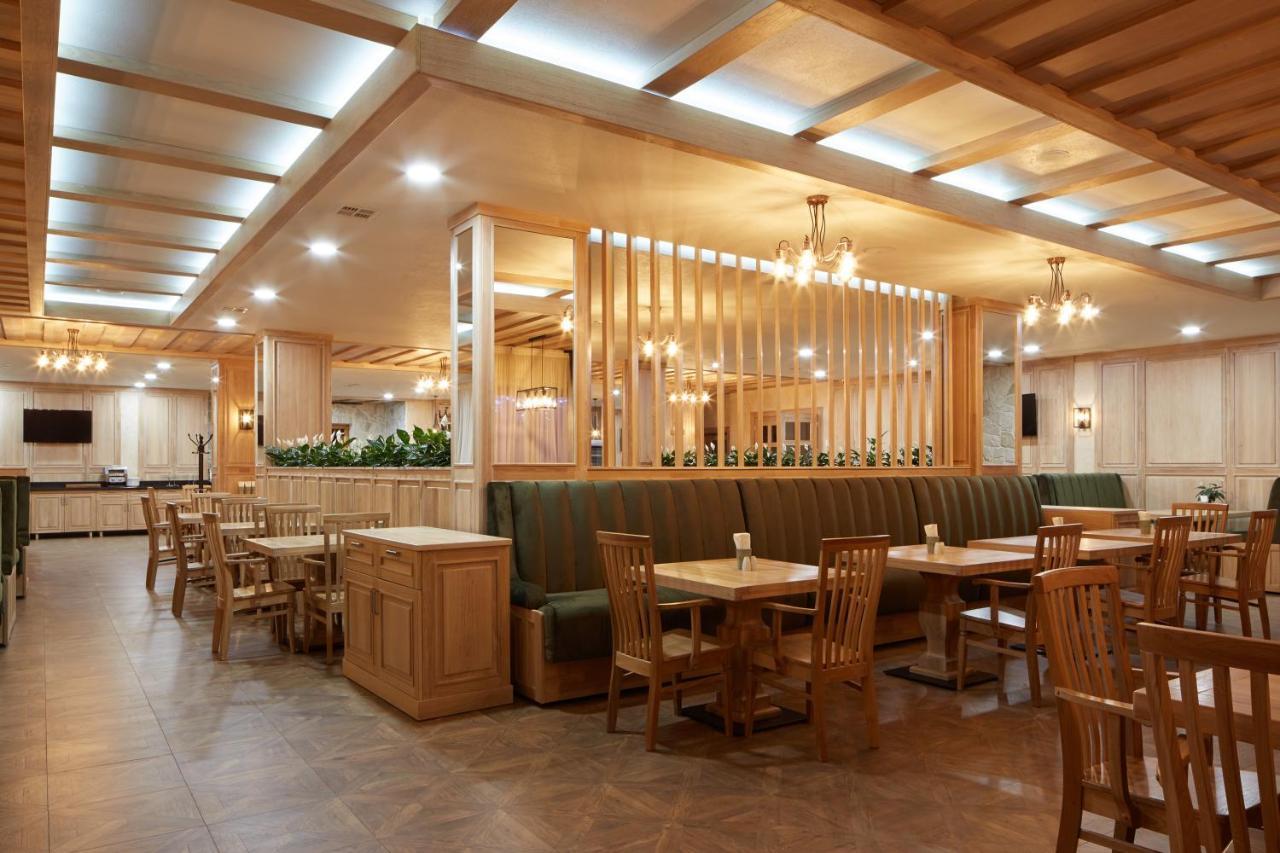 Ganz & Spa Bukovel Luaran gambar