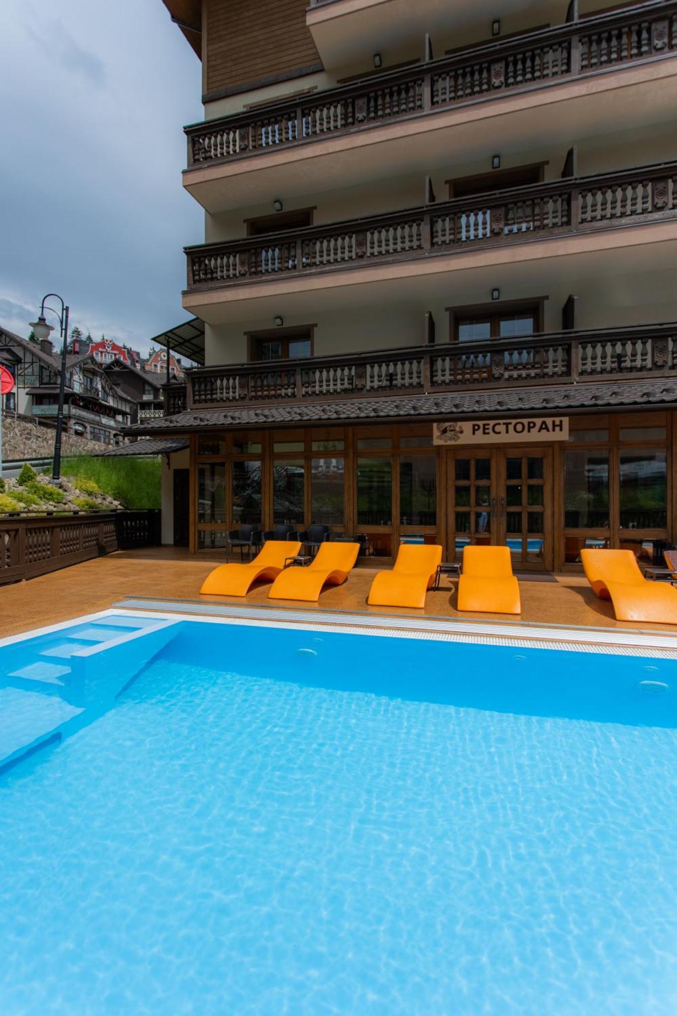 Ganz & Spa Bukovel Luaran gambar