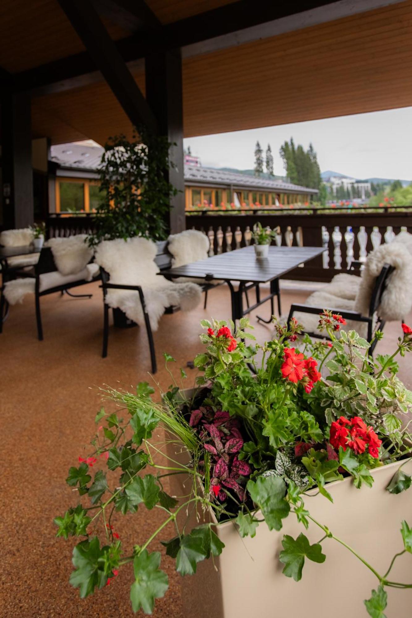 Ganz & Spa Bukovel Luaran gambar