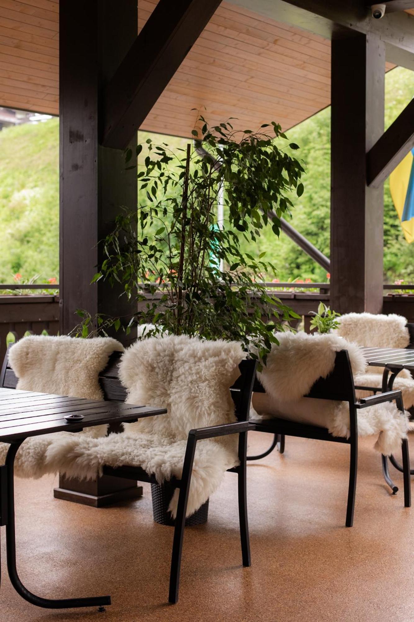 Ganz & Spa Bukovel Luaran gambar