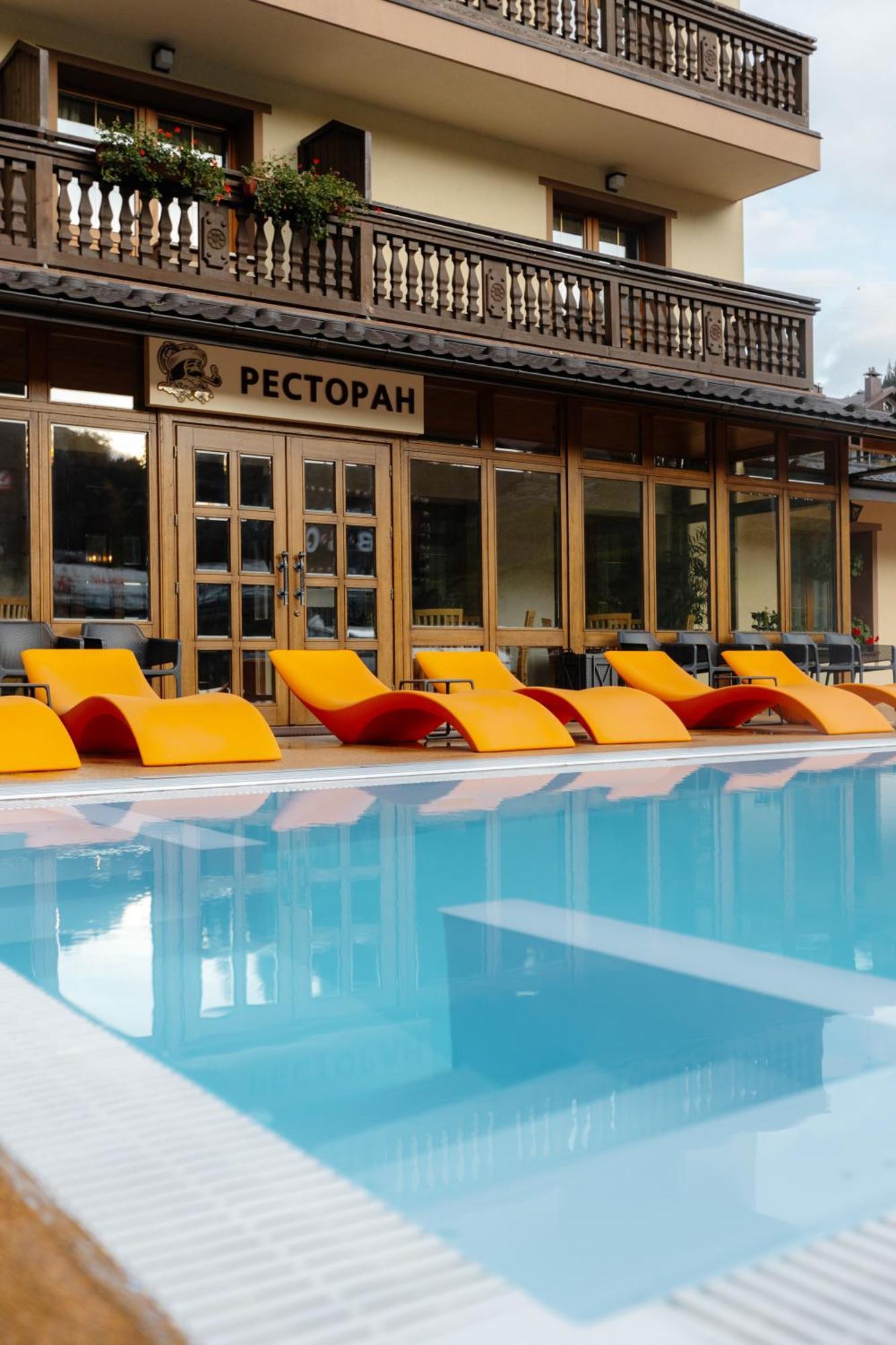 Ganz & Spa Bukovel Luaran gambar